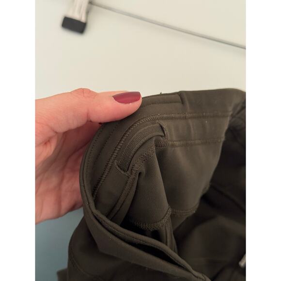LULULEMON Speed Up Tight Olive Green *Full-On Luxtreme 28" Size 6 - Picture 7 of 7